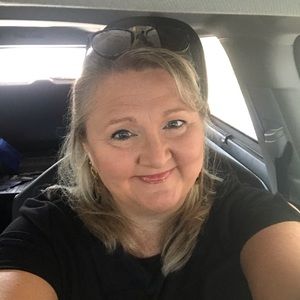 Meet your Posher, Roxane